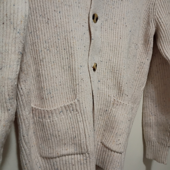 Crown & Ivy Speckled Cream Cardigan with Pockets - Picture 4 of 7